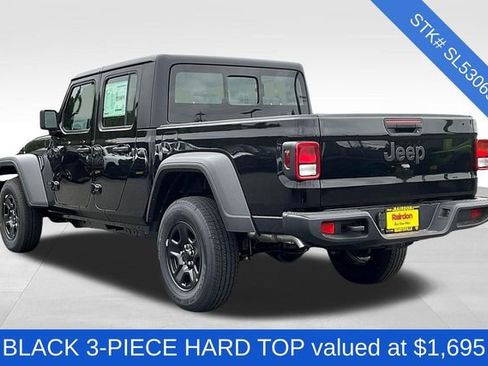 New 2025 Jeep Gladiator Sport image 3