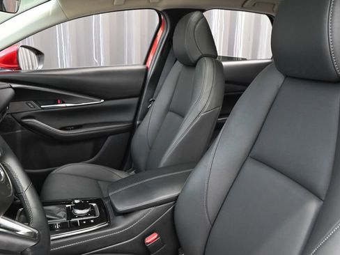 Certified 2025 MAZDA CX-30 AWD 2.5 S w/ Preferred Package image 13