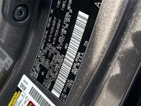 Used 2024 Toyota Sienna XLE image 19