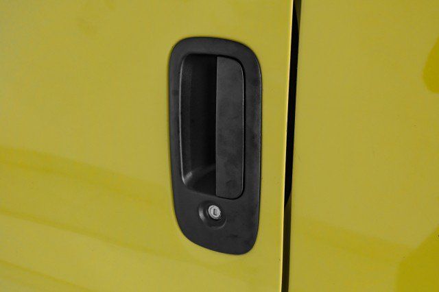 Used 2023 Chevrolet Express 2500 RWD image 32
