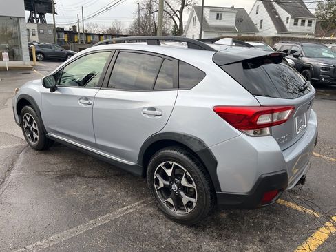 Used 2018 Subaru Crosstrek 2.0i Premium w/ Eyesight System image 7
