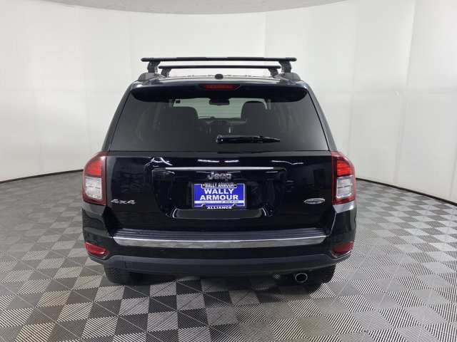 Used 2016 Jeep Compass High Altitude AWD/4WD image 7