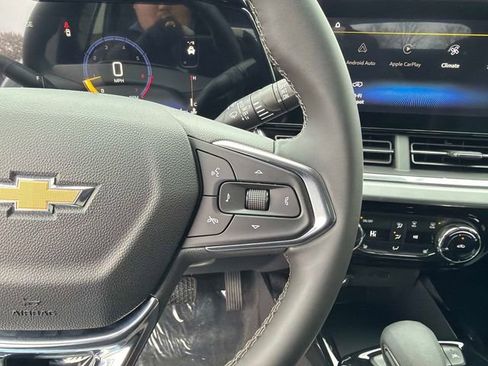 New 2026 Chevrolet Trax LT w/ Driver Confidence Package image 24