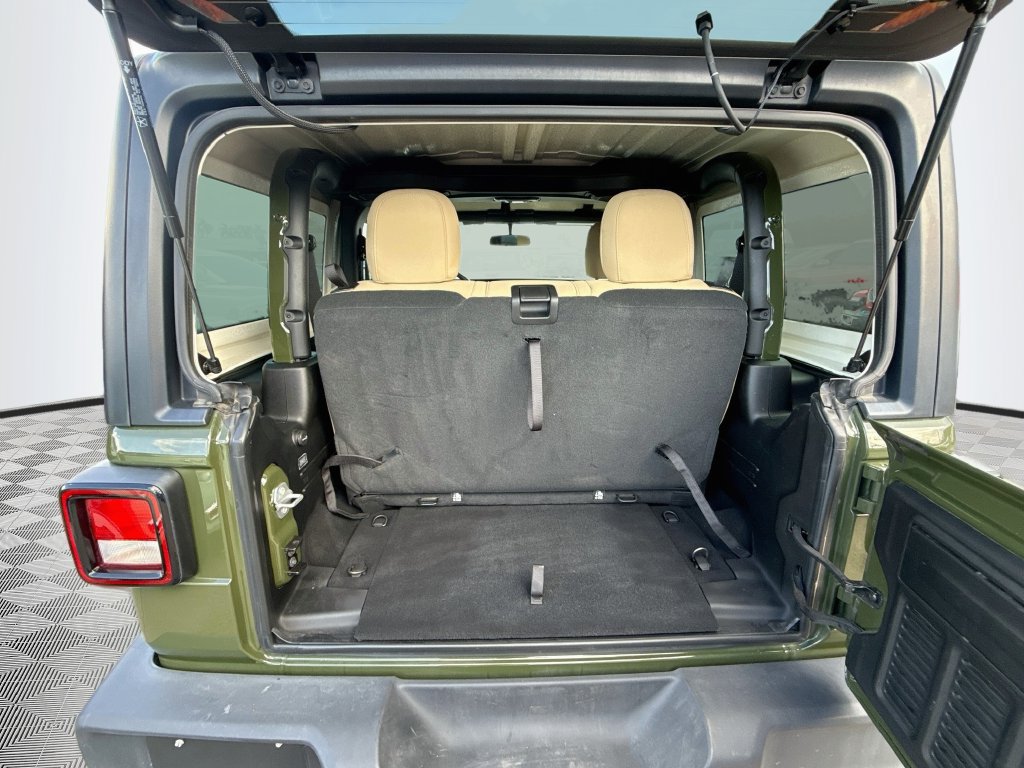 Certified 2022 Jeep Wrangler Sport AWD/4WD image 26