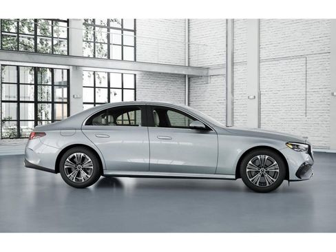 New 2026 Mercedes-Benz E 450 4MATIC Sedan image 15