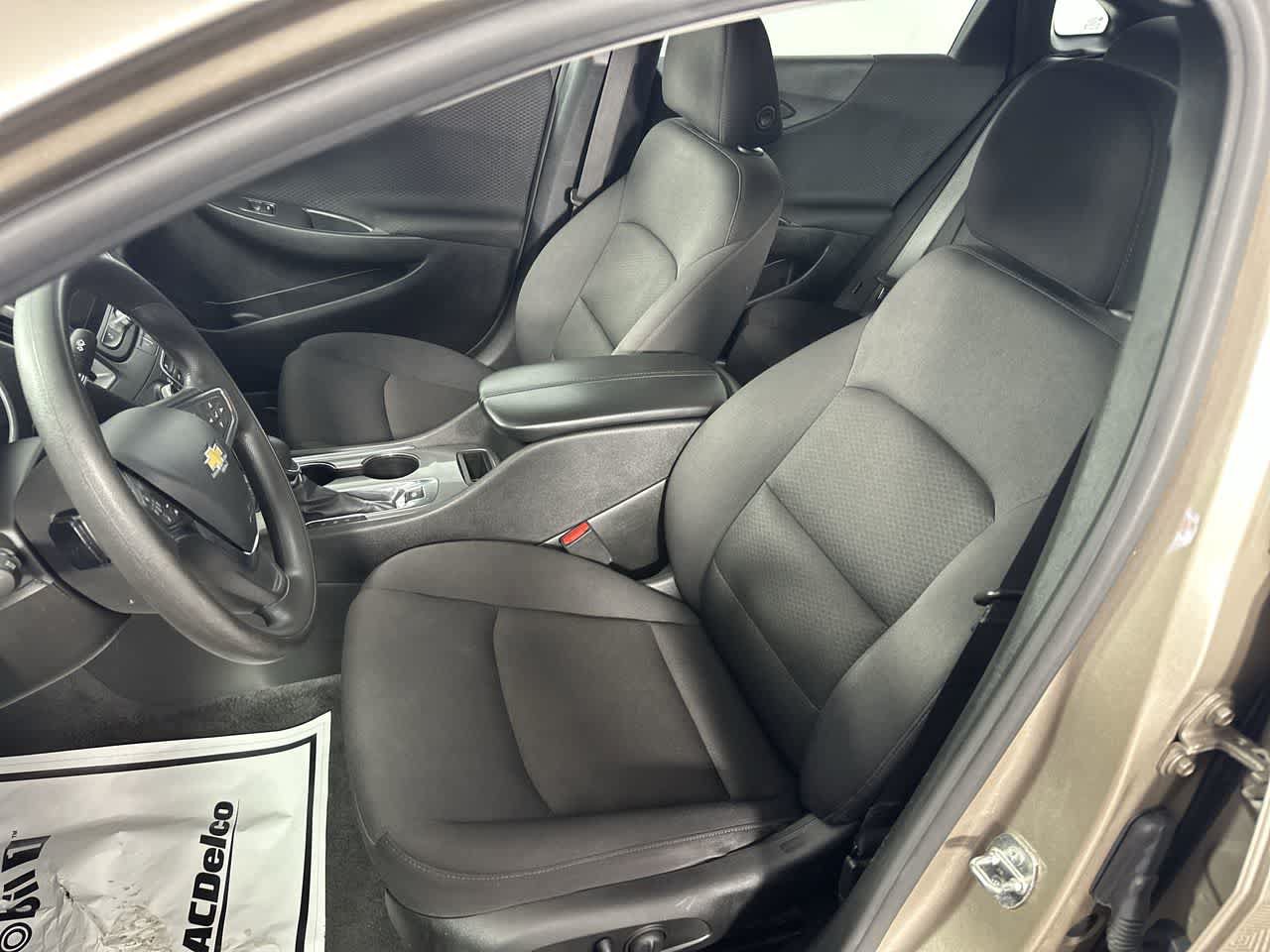 Used 2024 Chevrolet Malibu LT FWD image 13