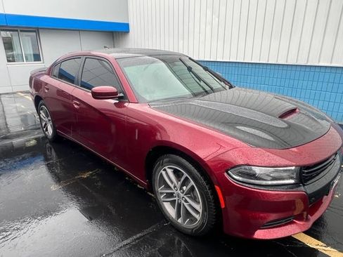 Used 2018 Dodge Charger GT AWD/4WD image 1