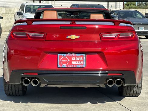 Used 2017 Chevrolet Camaro SS RWD image 8