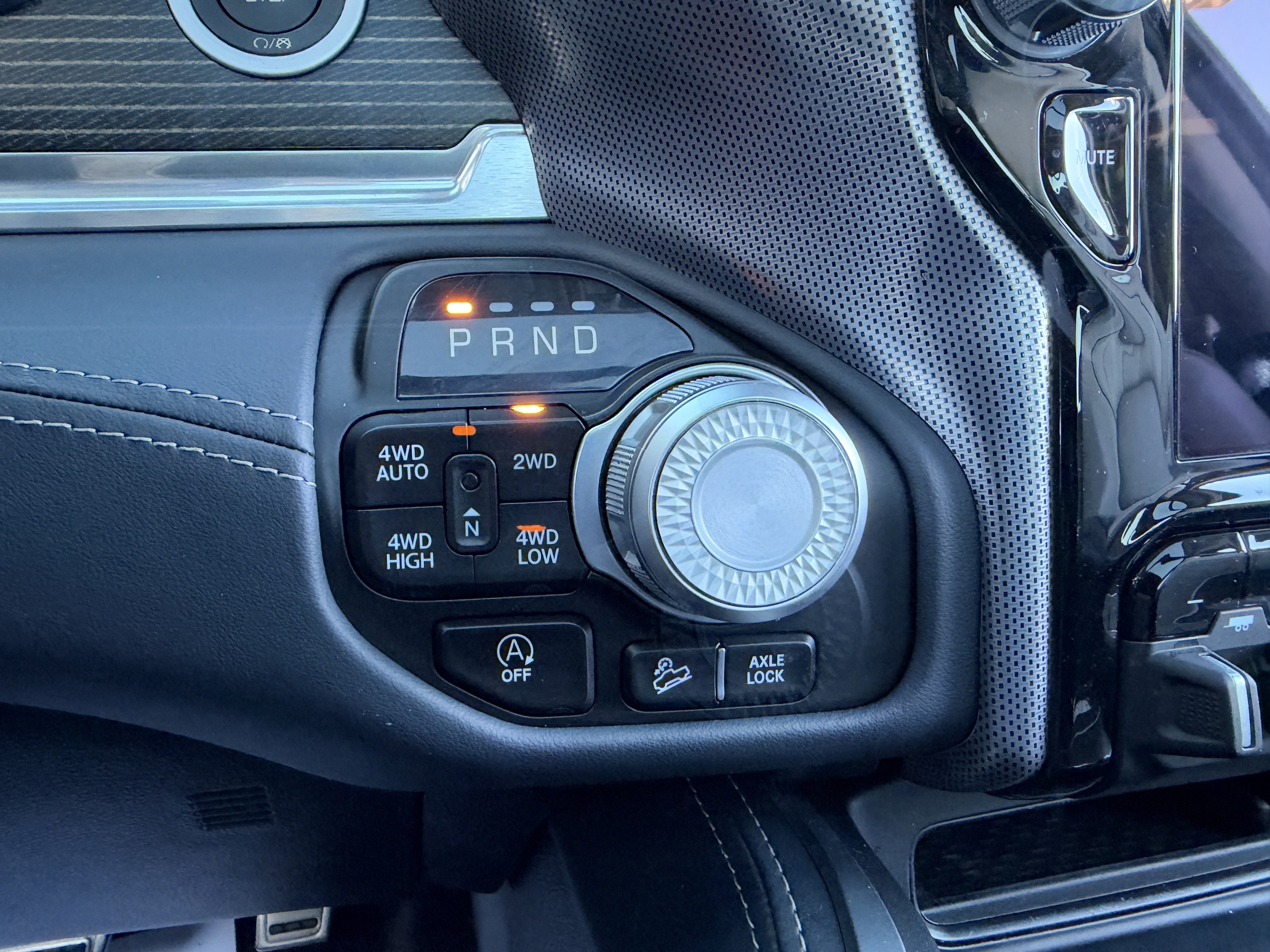 Used 2022 RAM 1500 Limited AWD/4WD image 43