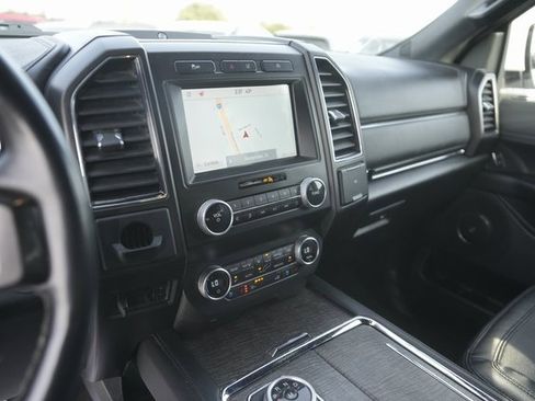 Certified 2021 Ford Expedition Max Limited image 25
