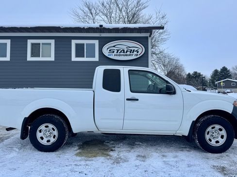 Used 2016 Nissan Frontier S image 1