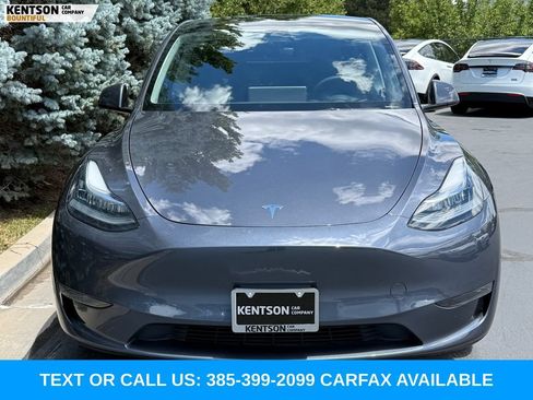 Used 2023 Tesla Model Y Long Range AWD/4WD image 2