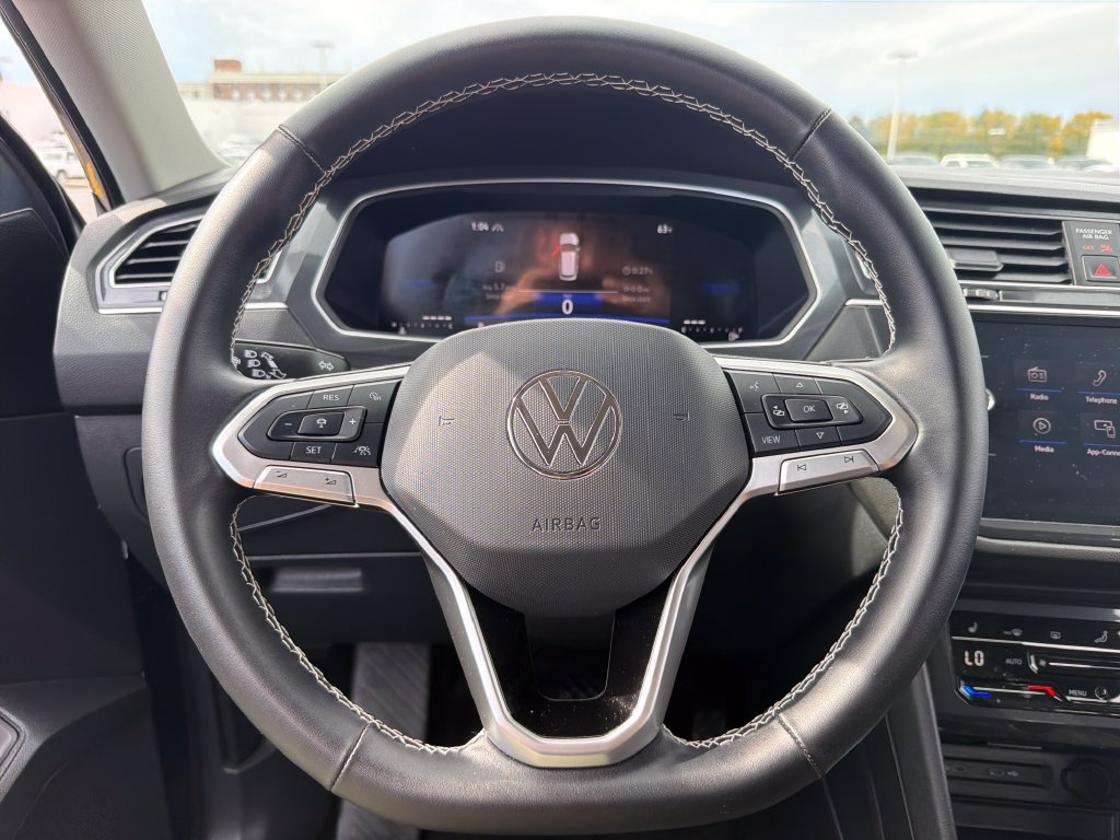 Certified 2024 Volkswagen Tiguan SE w/ MDO Package, Two-Row AWD/4WD image 11