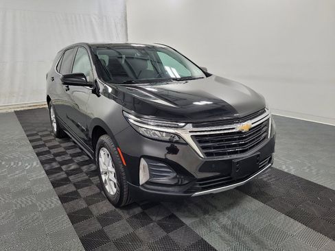 Used 2023 Chevrolet Equinox LT w/ Driver Convenience Package AWD/4WD image 13