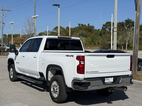 Used 2025 Chevrolet Silverado 2500 LT w/ Convenience Package image 2