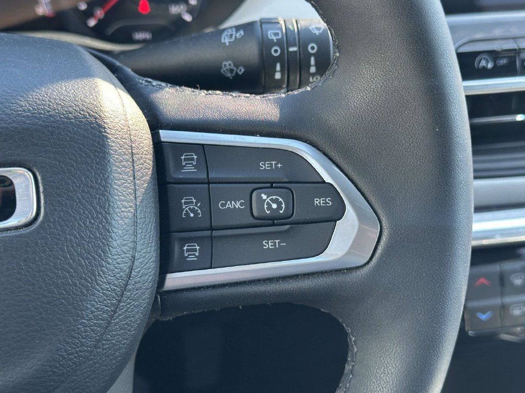 Used 2024 Jeep Compass Limited AWD/4WD image 22