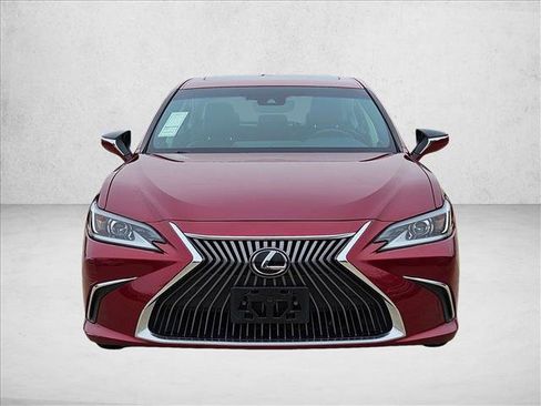 Used 2019 Lexus ES 350 image 2