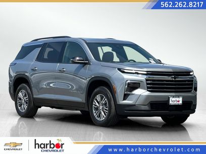 New 2025 Chevrolet Traverse LT w/ Driver Confidence Package