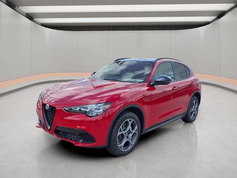 New 2025 Alfa Romeo Stelvio Sprint AWD/4WD image 3
