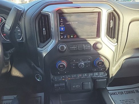 Used 2020 Chevrolet Silverado 1500 LT Trail Boss image 10