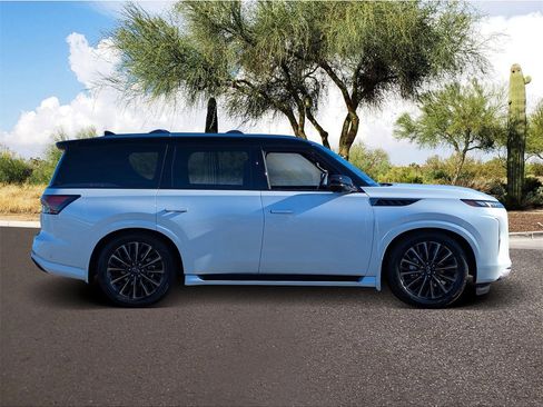 New 2026 INFINITI QX80 Autograph image 6