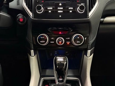 Used 2022 Subaru Forester Limited image 20