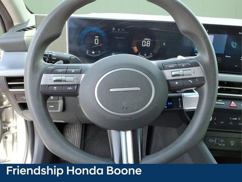 Used 2024 Hyundai Sonata SEL FWD image 21