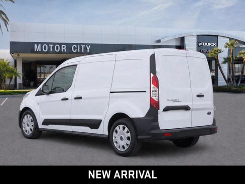 Used 2023 Ford Transit Connect XL FWD image 3