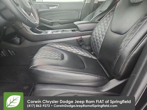 Used 2024 Ford Edge Titanium image 12