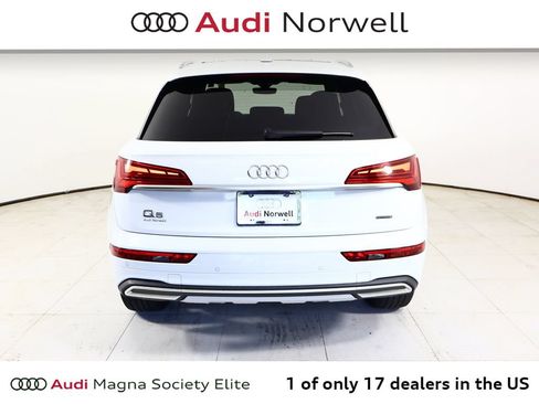 Used 2023 Audi Q5 2.0T Premium w/ Convenience Package AWD/4WD image 14