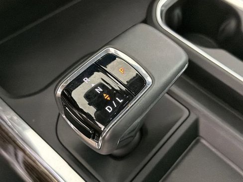 New 2025 GMC Sierra 1500 Elevation w/ Elevation Premium Package image 34