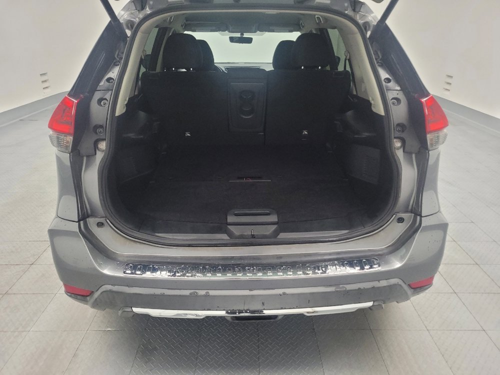 Used 2018 Nissan Rogue SV FWD image 29