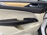 Used 2015 Lincoln MKC FWD w/ Equipment Group 101A Select image 4