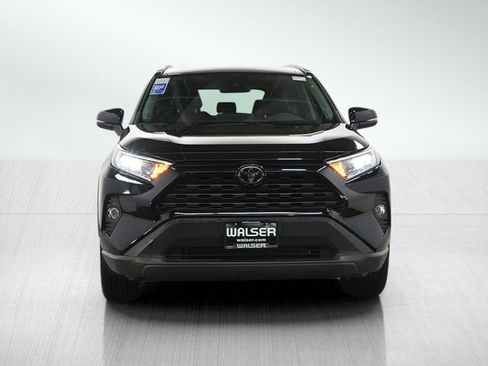 Used 2020 Toyota RAV4 XLE Premium AWD/4WD image 8