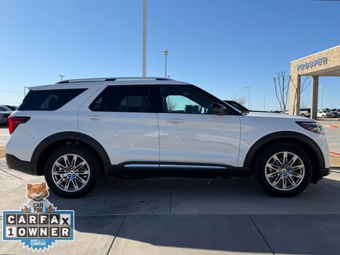 Used 2025 Ford Explorer Platinum image 21