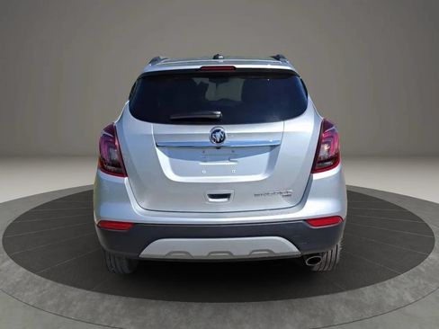 Used 2022 Buick Encore Preferred w/ Safety Package AWD/4WD image 5