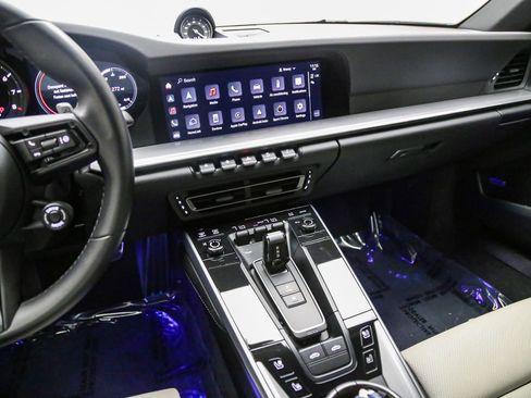 Certified 2023 Porsche 911 Targa 4S AWD/4WD image 16