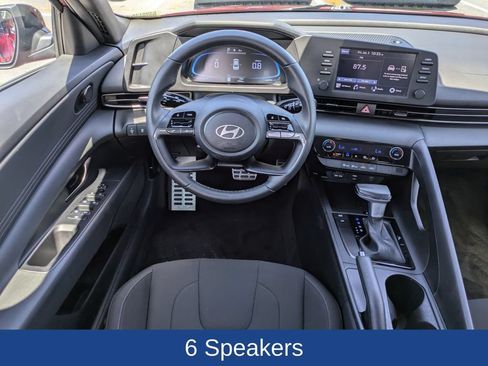Used 2025 Hyundai Elantra Sport FWD image 17