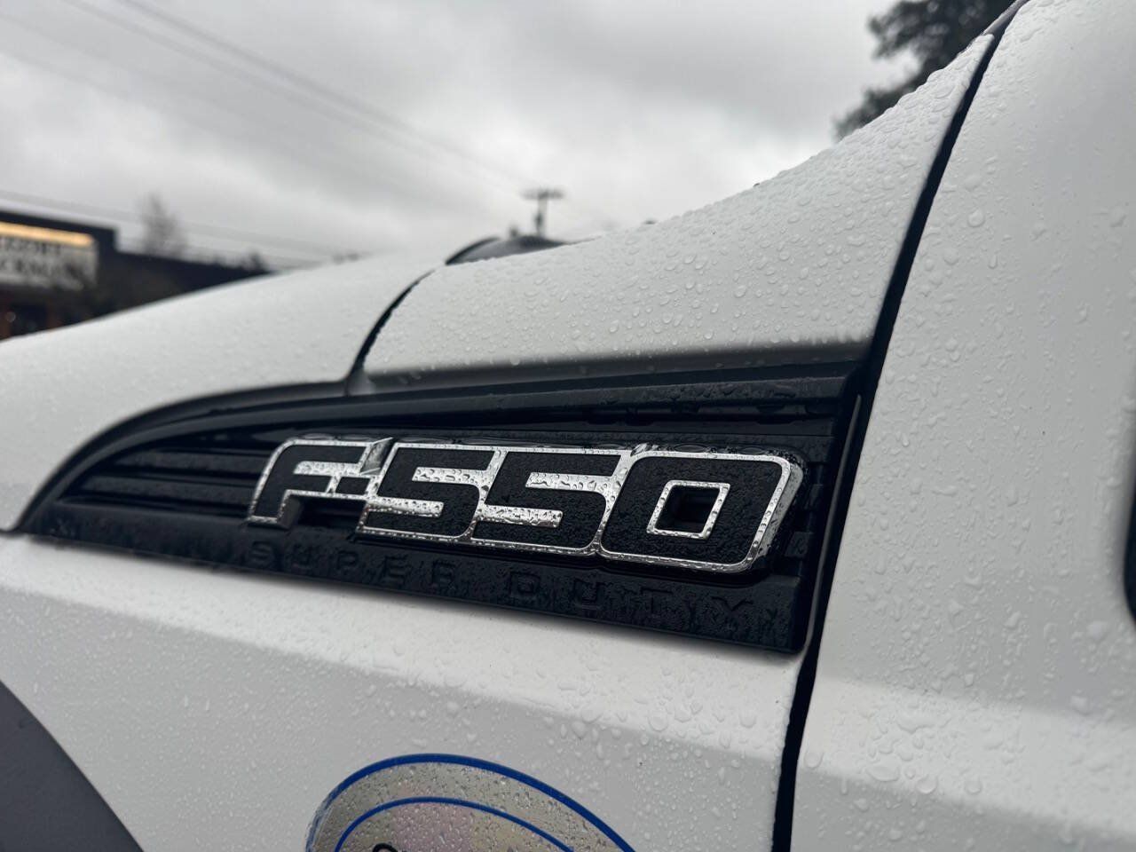 Used 2014 Ford F550 4x4 Crew Cab Super Duty image 6
