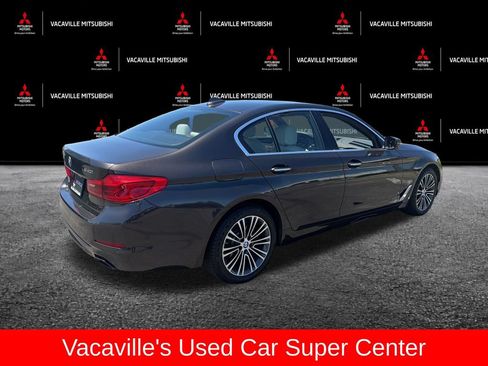 Used 2017 BMW 540i RWD image 5