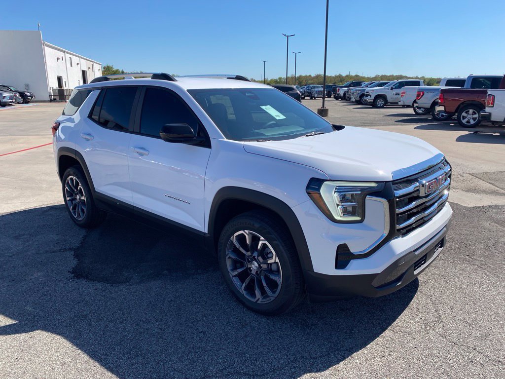 New 2027 GMC Terrain Elevation w/ Elevation Premium Package FWD image 7