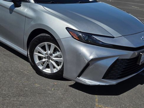 Used 2025 Toyota Camry LE FWD image 9