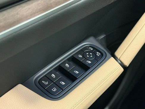 New 2026 Porsche Cayenne E-Hybrid image 25