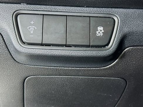 Certified 2023 Kia Forte LXS image 10