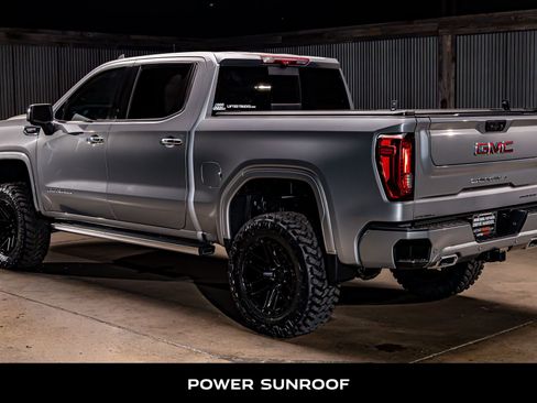 Used 2024 GMC Sierra 1500 Denali AWD/4WD image 7