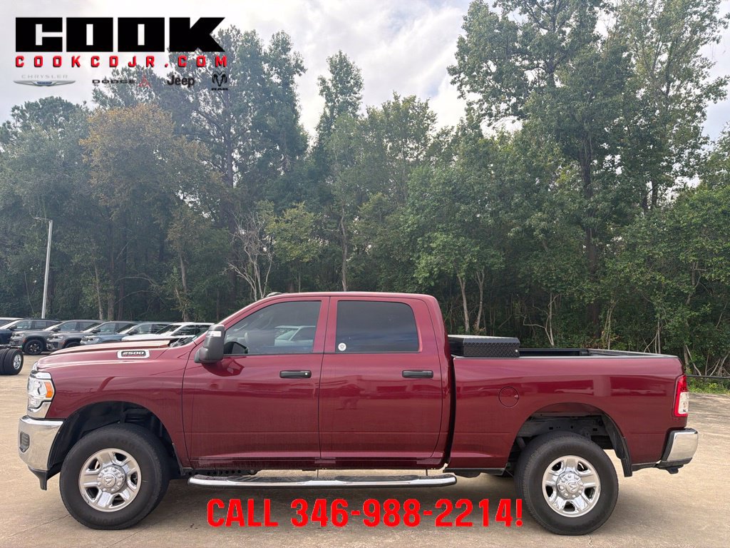 Used 2024 RAM 2500 Tradesman w/ Chrome Appearance Group AWD/4WD image 2