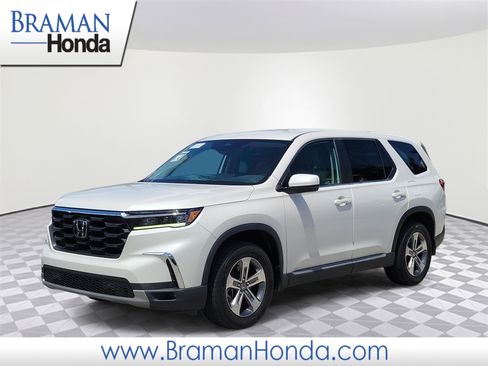 Certified 2024 Honda Pilot EX-L image 1