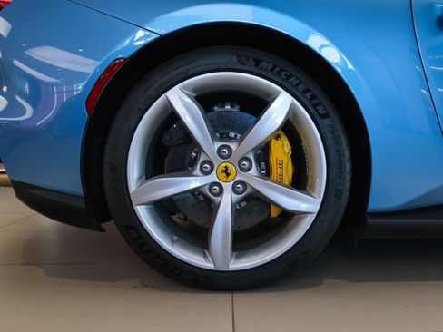 Used 2022 Ferrari Portofino M image 19