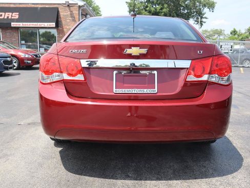 Used 2016 Chevrolet Cruze LT FWD image 4