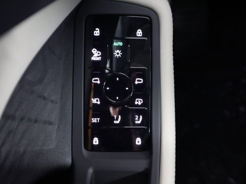 Used 2025 Audi A5 2.0T Prestige w/ 19" Wheel Package image 25